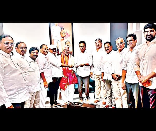 ఉమ్మడి కరీంనగర్‌లో ‘కారు’ సునామీ ఖాయం - Udayam Digital