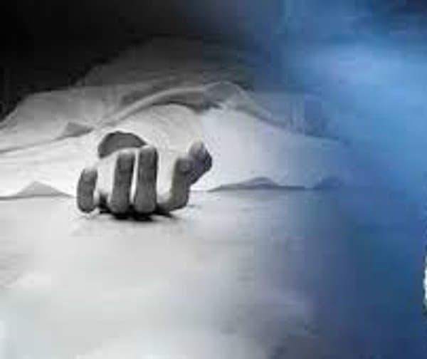 అప్పుల బాధతో యువరైతు ఆత్మహత్య - Udayam Digital