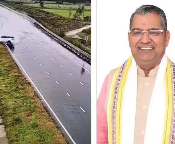 టైర్‌ పేలి అదుపుతప్పిన కారు.. బీజేపీ ఎమ్మెల్యేకు గాయాలు