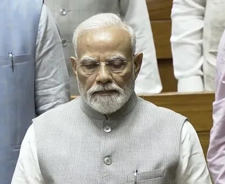 కీలక బిల్లులపై మోదీ సర్కారుకు ఎదురుదెబ్బ