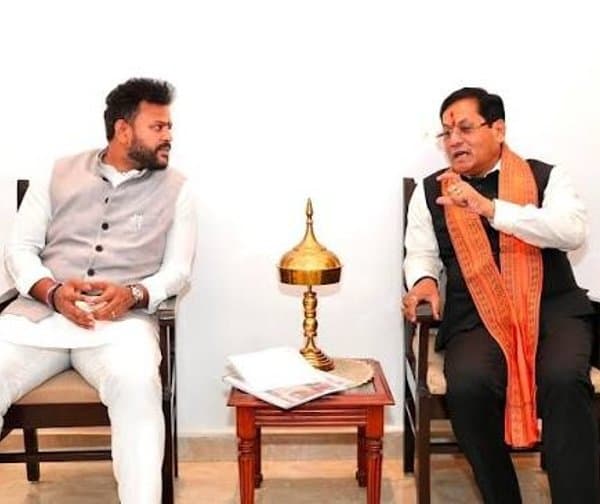 ఏపీ పోర్టుల అభివృద్ధిపై కేంద్రానికి వినతి