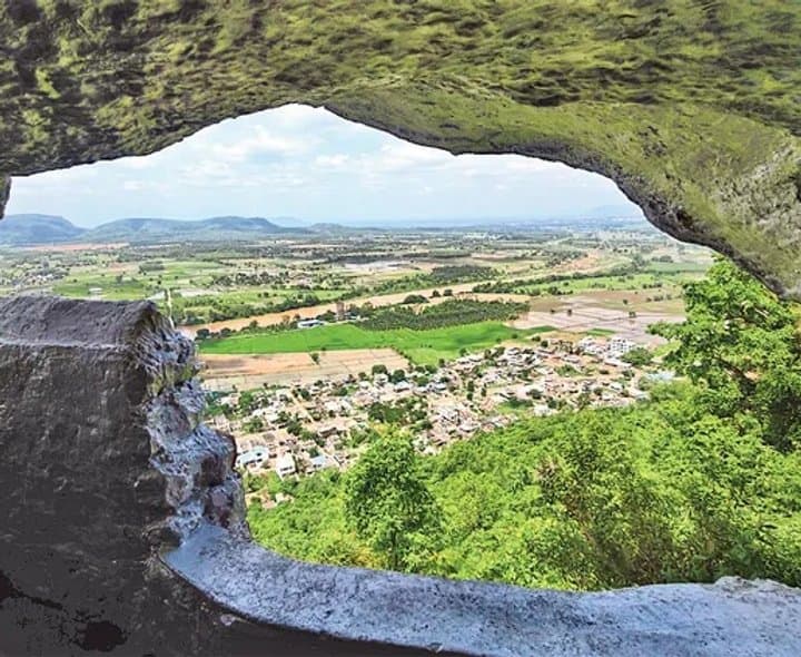 శ్రీనివాసగిరి సోయగం