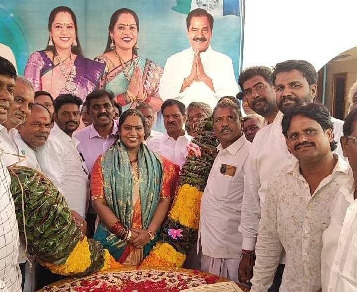 పుత్తూరులో ఇన్ ఛార్జ్ జన్మదిన వేడుకలు - Udayam