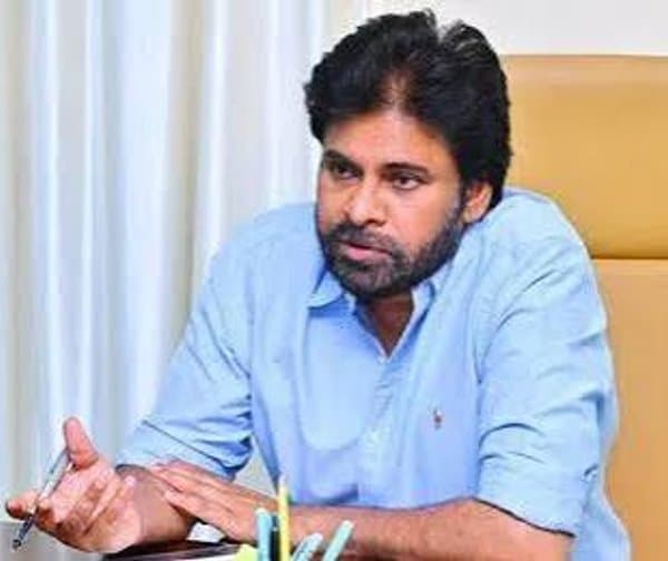 పవన్ కళ్యాణ్‌పై కవిత వ్యాఖ్యలు