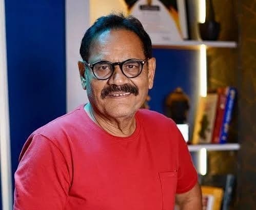 అక్షయ్‌ సిబ్బంది కంటే తక్కువ జీతం: ముస్తాక్‌