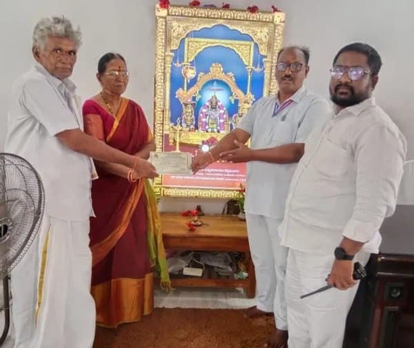 అన్నవరం సత్యదేవుని ట్రస్ట్‌కు లక్ష విరాళం - Udayam Digital