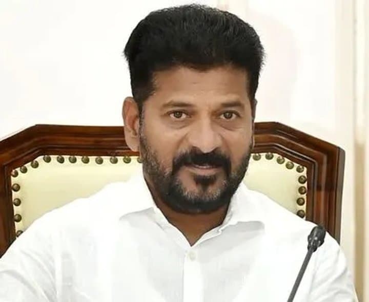 ఆర్మీ అధికారులతో సీఎం రేవంత్‌రెడ్డి భేటీ