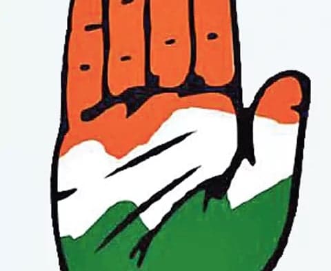 ఓట్ల తొలగింపుపై కాంగ్రెస్ విమర్శ - Udayam