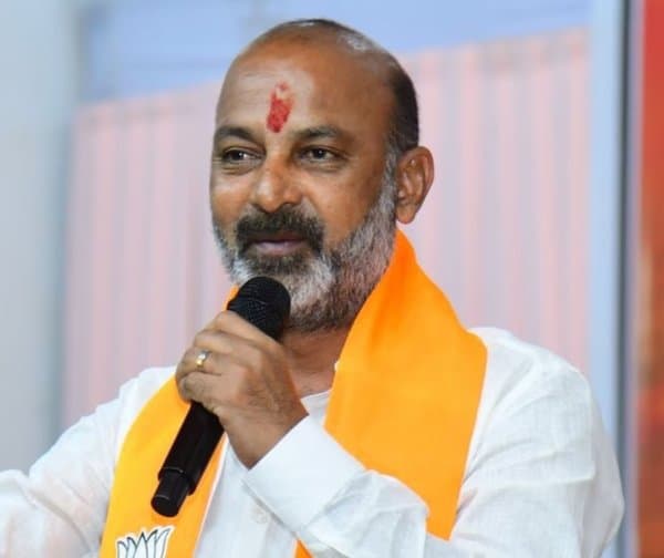 సీఎం రేవంత్ రెడ్డికి బండి సంజయ్ శుభాకాంక్షలు