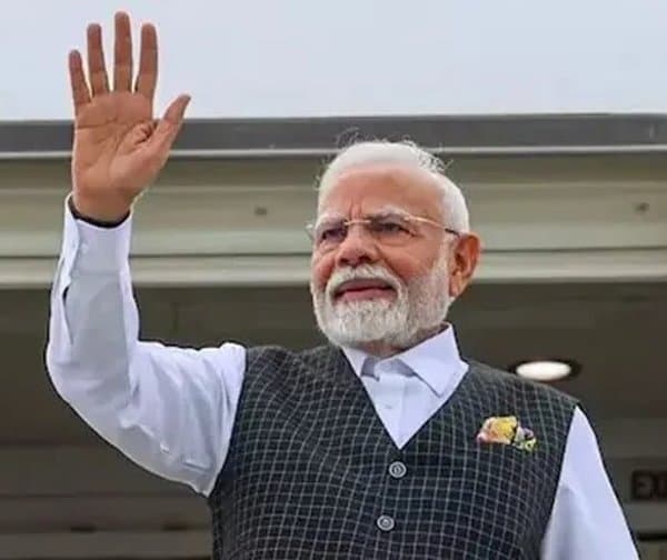 మూడు దేశాల పర్యటనకు బయలుదేరిన పీఎం మోదీ