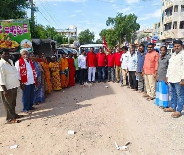 మార్కాపురంలో సీపీఐ కార్యాలయ నిర్మాణానికి శ్రీకారం