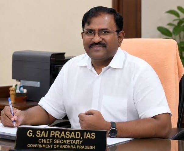 ఏపీ సీఎస్‌కు ఆరు నెలల పదవీకాలం పొడిగింపు - Udayam