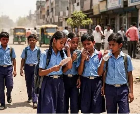 కోనసీమలో పాఠశాలలకు సెలవుల పొడిగింపు