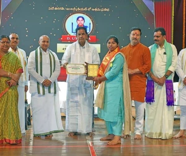 విద్య, ఆరోగ్యానికి ప్రాధాన్యత