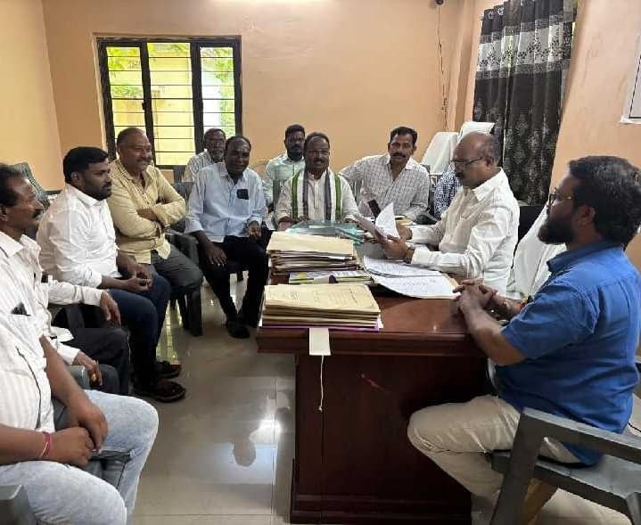 నెల్లిమర్లలో 94 ఎంపీటీసీ నామినేషన్లు ఆమోదం - Udayam
