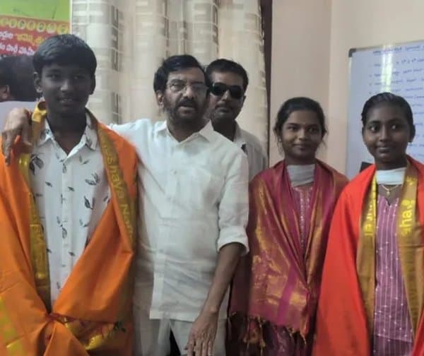 ప్రతిభ చాటిన విద్యార్థులకు అభినందనలు