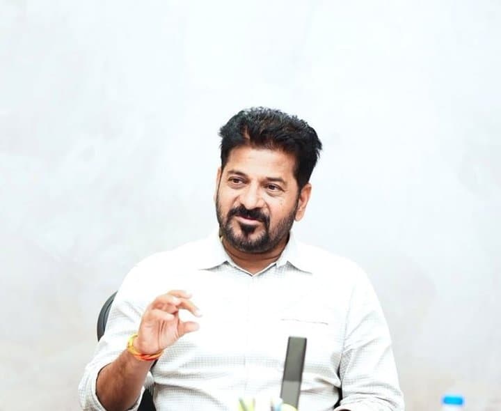 రేవంత్‌రెడ్డి అమెరికా పర్యటనకు కేంద్రం నిరాకరణ 