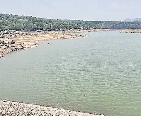 తిరుమలలో 90 రోజులకే నీళ్లు