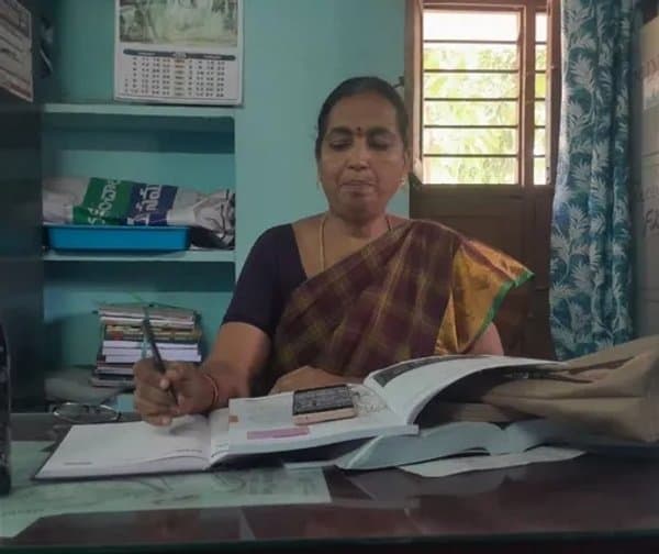 ప్రైవేట్ పాఠశాలల ఆగడాలకు చెక్ పడుతుందా? - Udayam Digital