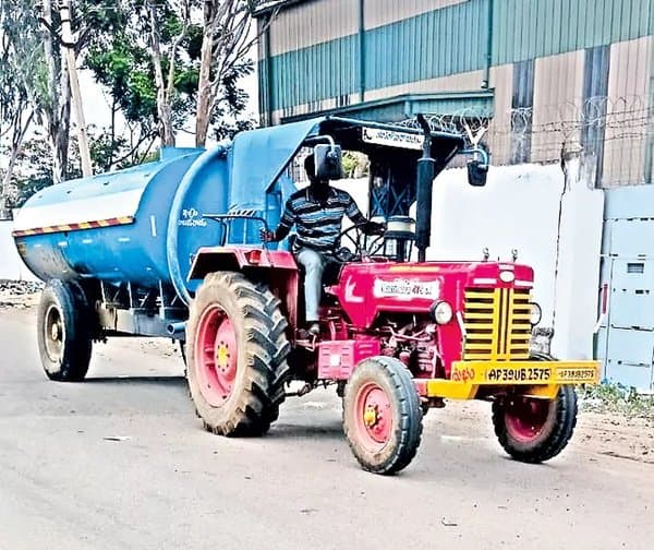 పారిశ్రామికవాడలో తీవ్ర నీటి ఎద్దడి