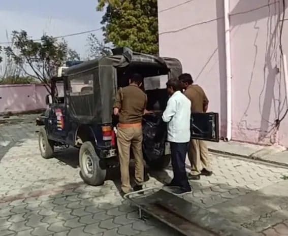 భర్తపై భార్య దారుణ దాడి