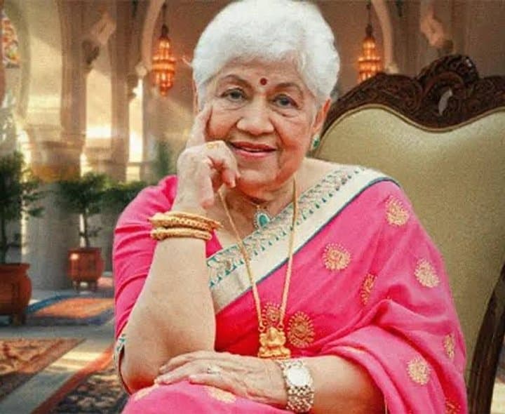 ముగ్గురు సీఎంలతో కలిసి నటించిన షావుకారు జానకి - Udayam