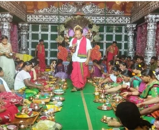 టేక్రియల్‌లో దుర్గ సమితి 10వ వార్షికోత్సవం