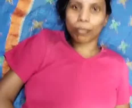 చికిత్స కోసం ఆర్థిక సాయం కోరుతున్న యువతి - Udayam