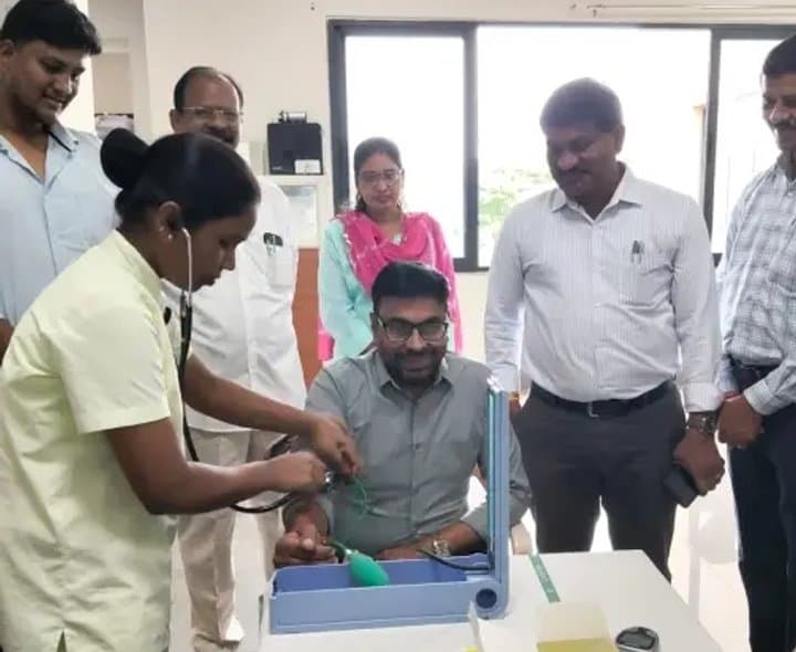 పంచాయతీరాజ్ సిబ్బందికి వైద్య శిబిరం