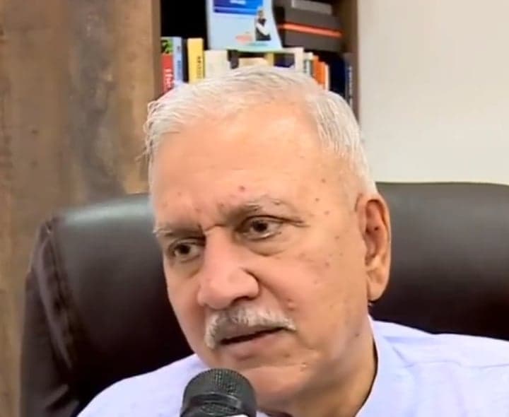 రాహుల్ గాంధీ ప్రైవేట్ వ్యాపారాలను రాజకీయాల్లోకి లాగుతున్నారు