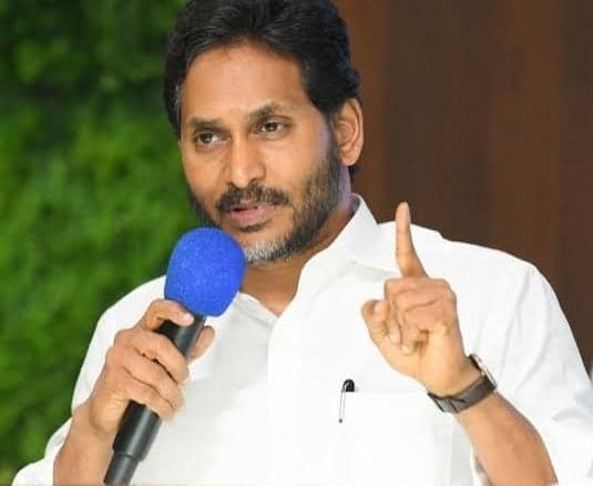 ప్రజాస్వామ్య కోసం ఎంతవరకైనా పోరాడుదాం: జగన్