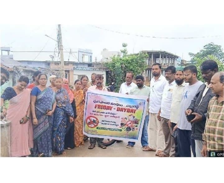 తడి, పొడి చెత్త వేర్వేరుగా ఇవ్వాలి