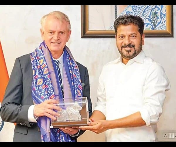 తెలంగాణలో పెట్టుబడులు పెట్టండి: సీఎం రేవంత్