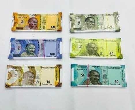 సంతలో నకిలీ నోట్ల కలకలం