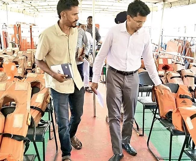 పాపికొండల విహారయాత్ర షురూ