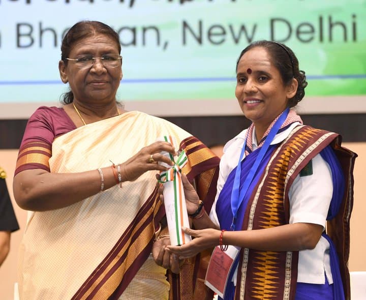48 మంది ఉపాధ్యాయులకు జాతీయ పురస్కారాలు