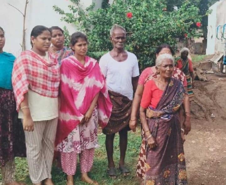 పాములపాడులో 20 రోజులుగా తాగునీటి కష్టాలు - Udayam