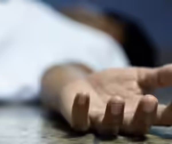 చర్లపల్లి జైల్లో ఖైదీ ఆత్మహత్య