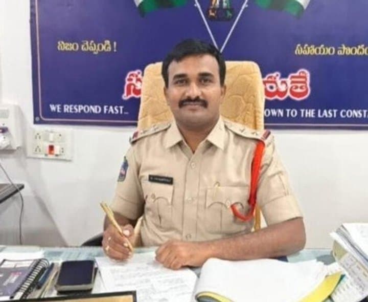 బెయిల్‌ కోసం లంచం పట్టుకున్న ఏసీబీ