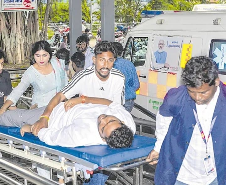 సీబీఐ విచారణకే విద్యార్థుల పట్టు