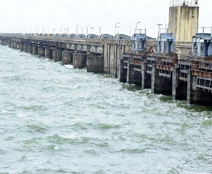 శ్రీరాంసాగర్‌ ప్రాజెక్టుకు తగ్గుతున్న వరద ప్రవాహం