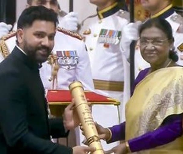 టీమ్ ఇండియా స్టార్ రోహిత్ శర్మకు 'పద్మశ్రీ'