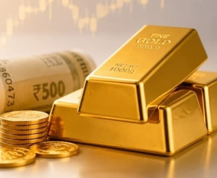హైదరాబాద్‌లో తగ్గిన బంగారం ధరలు