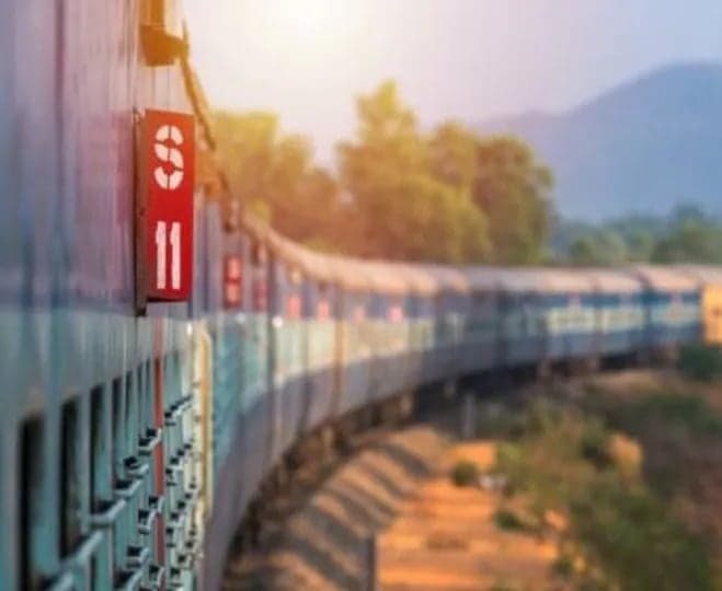 దసరాకు విశాఖ, దువ్వాడ మీదుగా ప్రత్యేక రైళ్లు