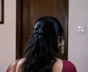 స్నేహితుడితో సంబంధం పెట్టుకోవాలని భార్యపై భర్త ఒత్తిడి