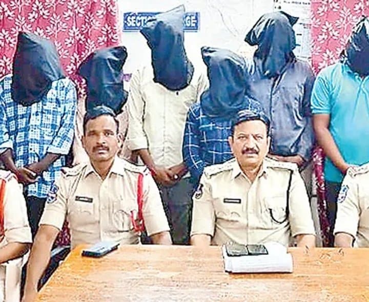 విద్యుత్తు తీగల చోరీ ముఠా అరెస్ట్‌