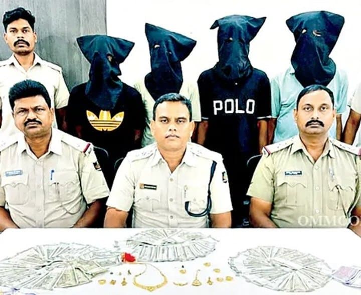 రౌర్కెలాలో దొంగల అరెస్టు