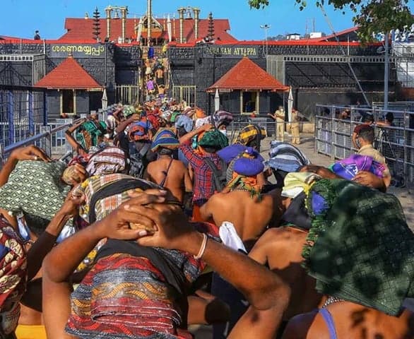 అయ్యప్ప భక్తులకు రూ.5 లక్షల బీమా