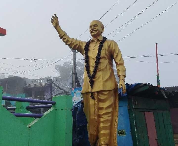 జీకేవీధిలో కోడ్‌ ఉన్నా ముసుగు లేదు - Udayam
