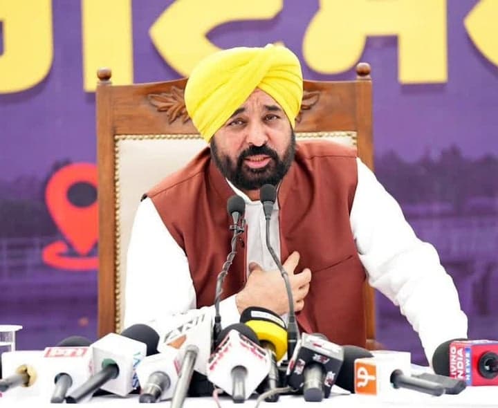 రేపు ఆప్ తొలి అభ్యర్థుల జాబితా విడుదల
